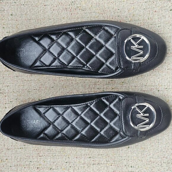 Michael Kors Women Sandal Ballet Flat Black Leather Upper Shoes Size 6.5 - Picture 3 of 13